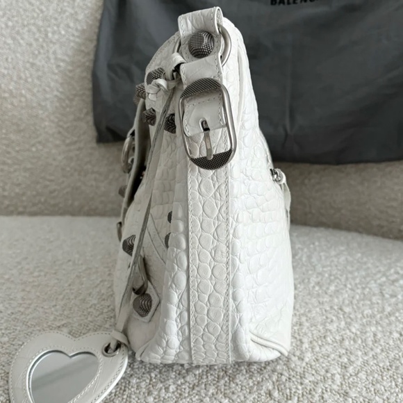 Authentic Balenciaga Extra Supple Calfskin Crocodile Embossed Le Cagole - Picture 7 of 15